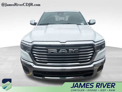 Used 2026 RAM 1500 Laramie AWD/4WD image 3