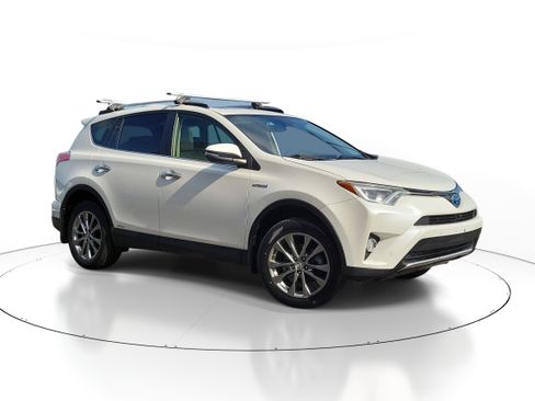 Used 2018 Toyota RAV4 Limited w/ Advanced Technology Package AWD/4WD image 1