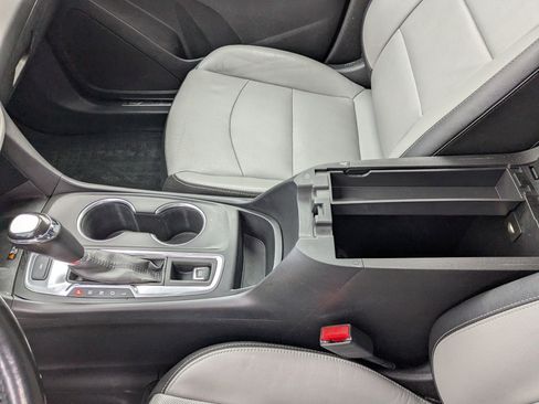 Used 2019 Chevrolet Equinox Premier image 26