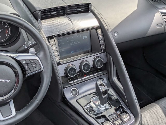 Used 2018 Jaguar F-TYPE R-Dynamic RWD image 23