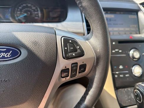 Used 2018 Ford Taurus SEL w/ Equipment Group 201A FWD image 38