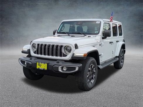 New 2025 Jeep Wrangler Sahara image 8
