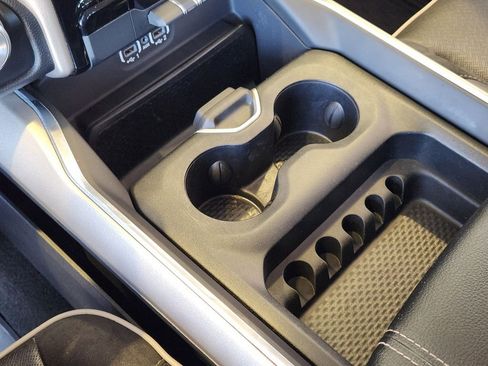 Used 2020 RAM 1500 Laramie image 19