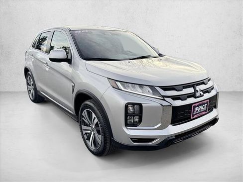 Used 2024 Mitsubishi Outlander Sport ES image 3