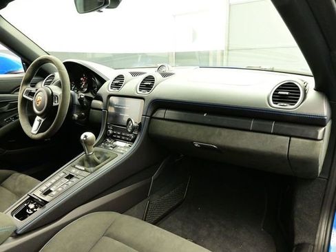 Certified 2023 Porsche 718 Boxster Spyder RWD image 14