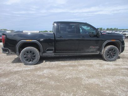 New 2026 GMC Sierra 2500 AT4 w/ AT4 Premium Plus Package