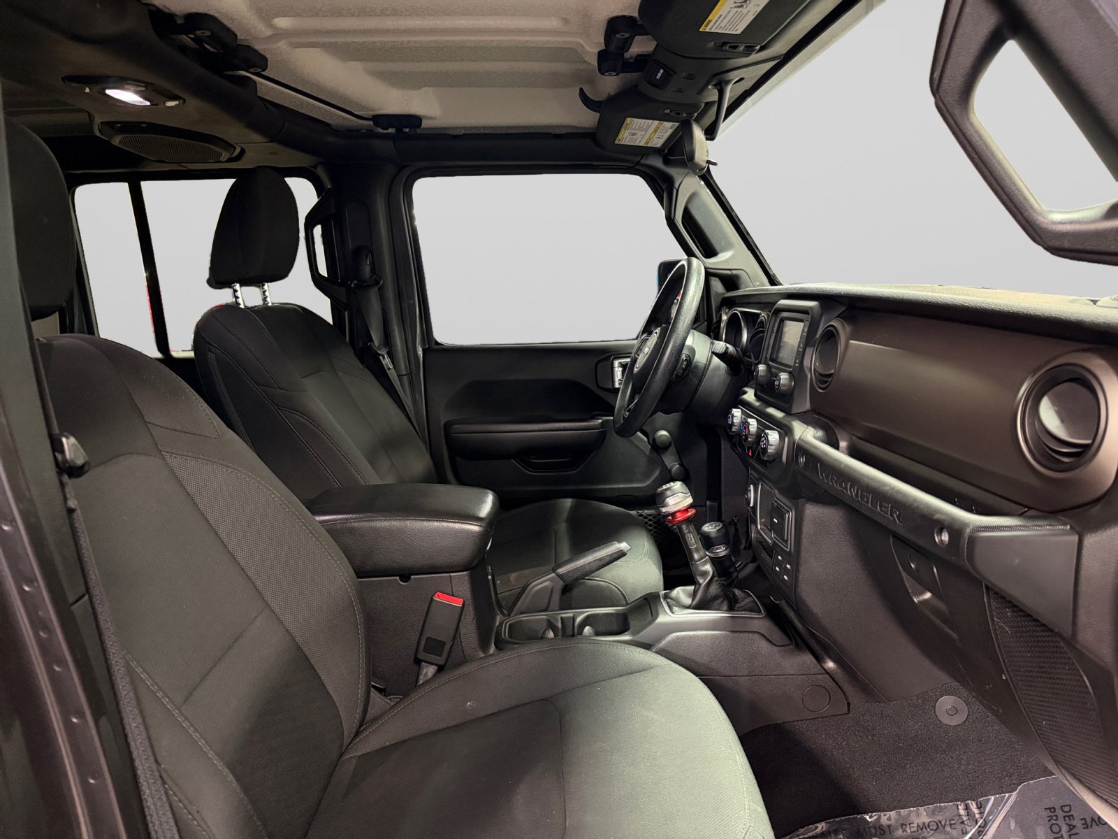 Used 2018 Jeep Wrangler Unlimited Sport AWD/4WD image 24