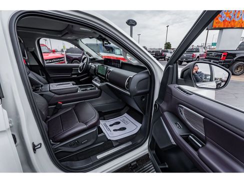 New 2026 Ford Expedition Max Platinum w/ Platinum Ultimate Package AWD/4WD image 19