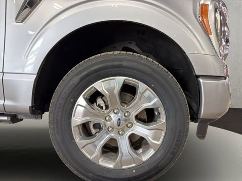 Used 2022 Ford F150 Platinum w/ Trailer Tow Package AWD/4WD image 33