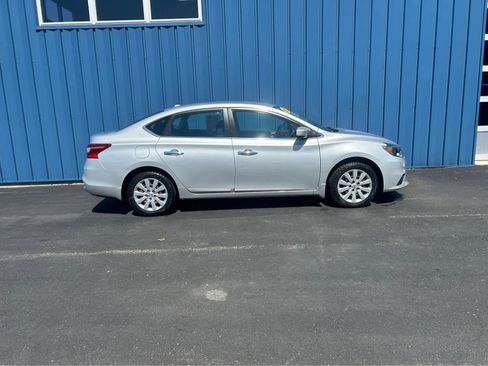 Used 2017 Nissan Sentra SV w/ Protection Package image 17