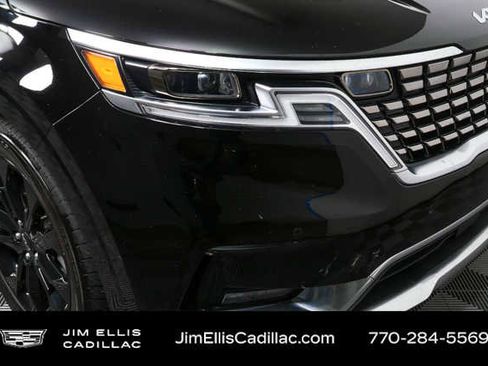 Used 2022 Kia Carnival SX Prestige image 37