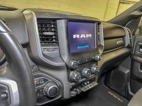 Used 2024 RAM 2500 Big Horn AWD/4WD image 41
