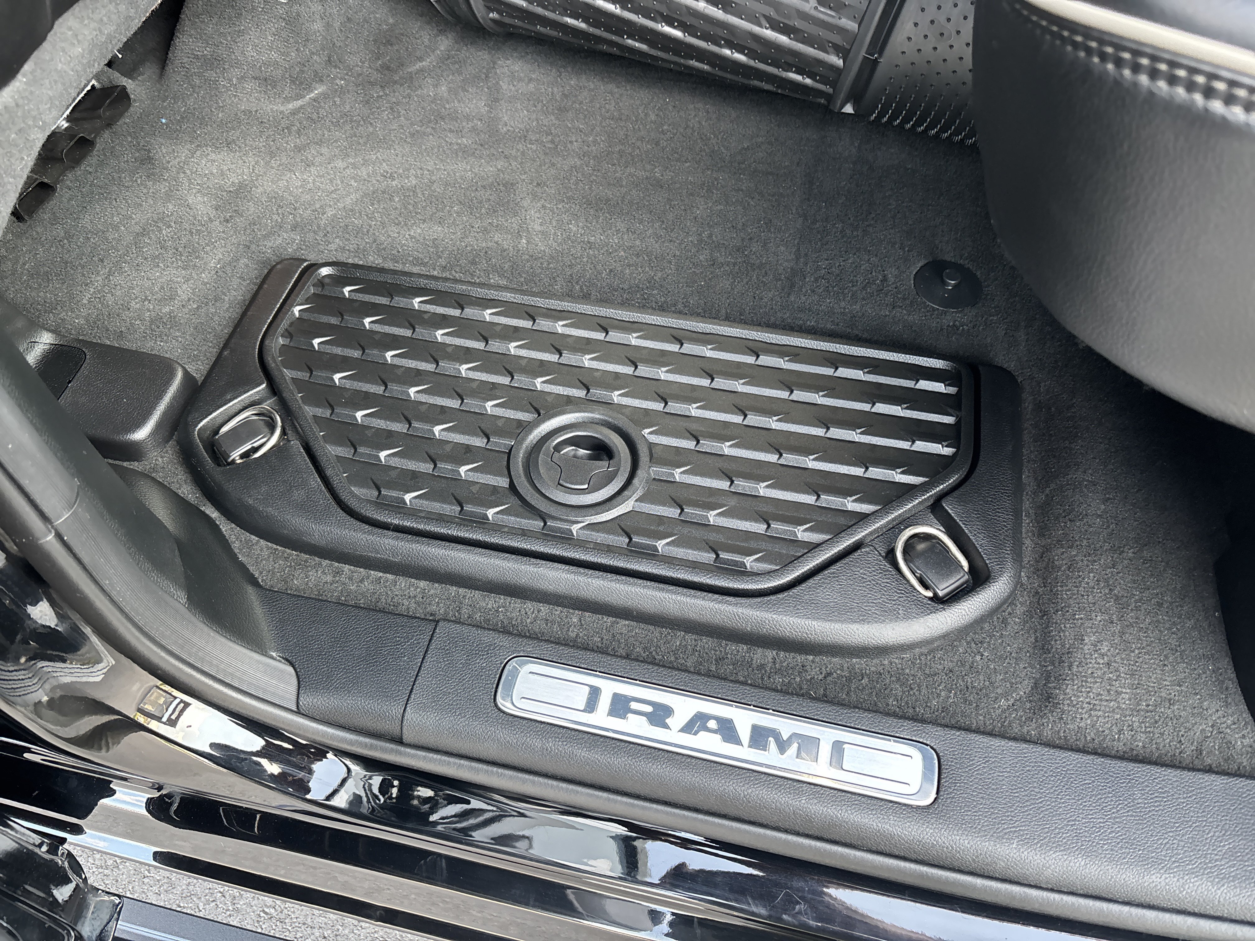 Used 2020 RAM 1500 Limited AWD/4WD image 42