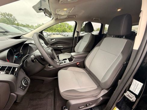 Used 2017 Ford Escape SE AWD/4WD image 24