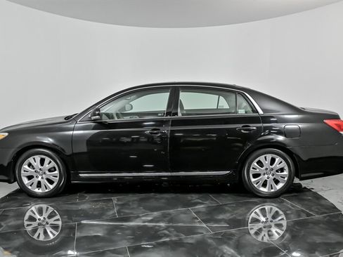 Used 2012 Toyota Avalon image 7