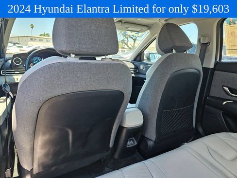 Used 2024 Hyundai Elantra Limited FWD image 19