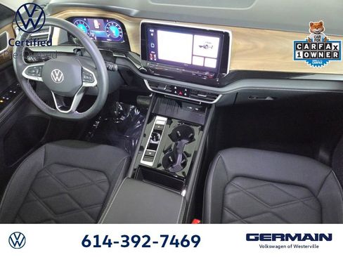 Certified 2025 Volkswagen Atlas SE image 29