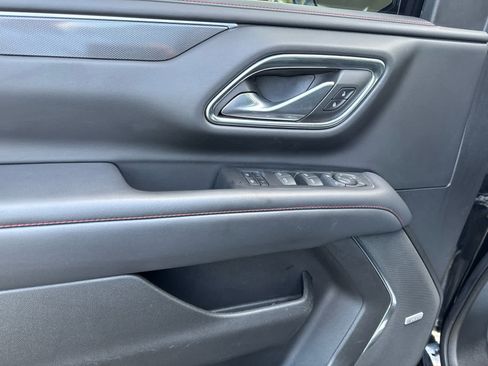 Certified 2022 Chevrolet Suburban RST w/ Luxury Package AWD/4WD image 20