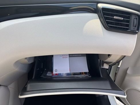 Used 2018 Nissan Rogue Sport SL w/ SL Premium Package image 21