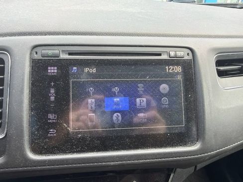 Used 2017 Honda HR-V EX-L image 3