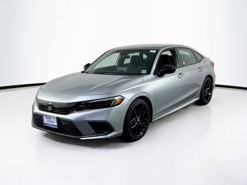 Used 2024 Honda Civic Sport image 1