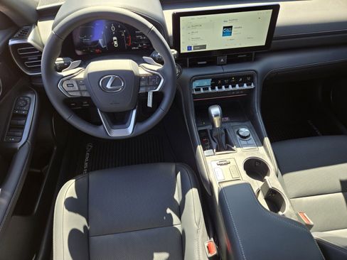 New 2026 Lexus IS 350 F Sport RWD image 9