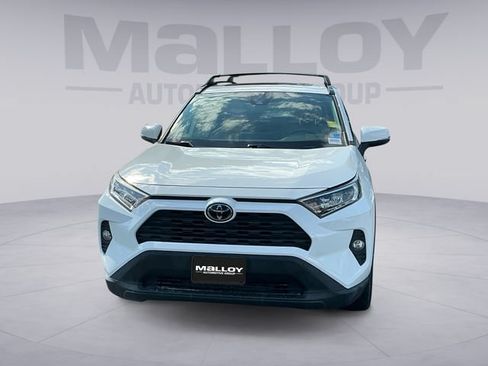 Used 2019 Toyota RAV4 XLE Premium w/ Cold Weather Package AWD/4WD image 8