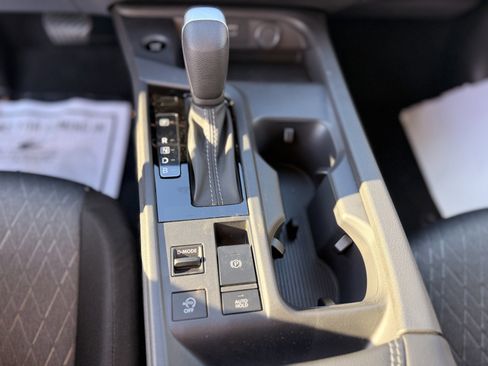 New 2026 Nissan Sentra SV image 12