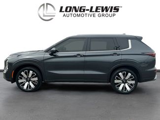 Used 2025 Mitsubishi Outlander SEL FWD video 2