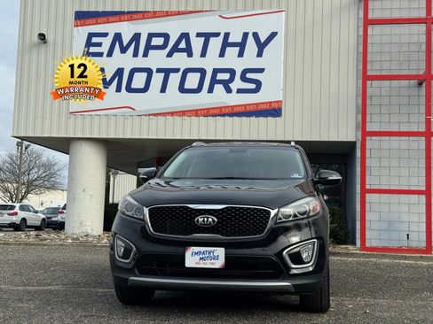Used 2016 Kia Sorento EX image 11