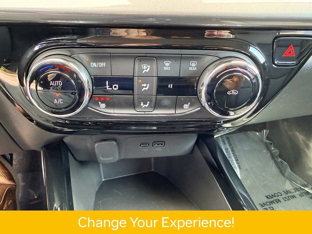 Used 2025 Chevrolet Trax ACTIV w/ Driver Confidence Package FWD image 9