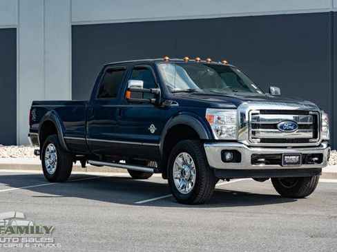 Used 2016 Ford F350 Lariat w/ Chrome Package image 14