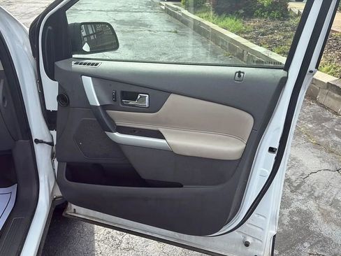 Used 2014 Ford Edge SE w/ Equipment Group 101A FWD image 14