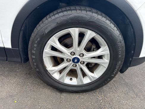 Used 2018 Ford Escape SE w/ SE Sync 3 Package image 23