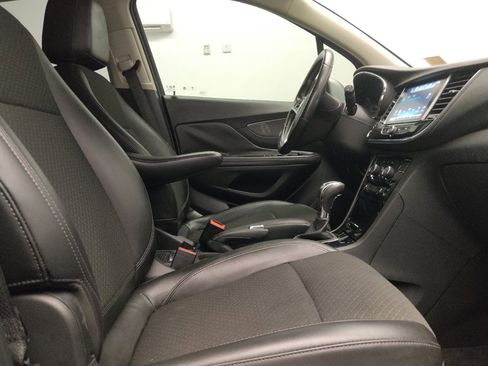 Used 2019 Buick Encore Preferred image 21