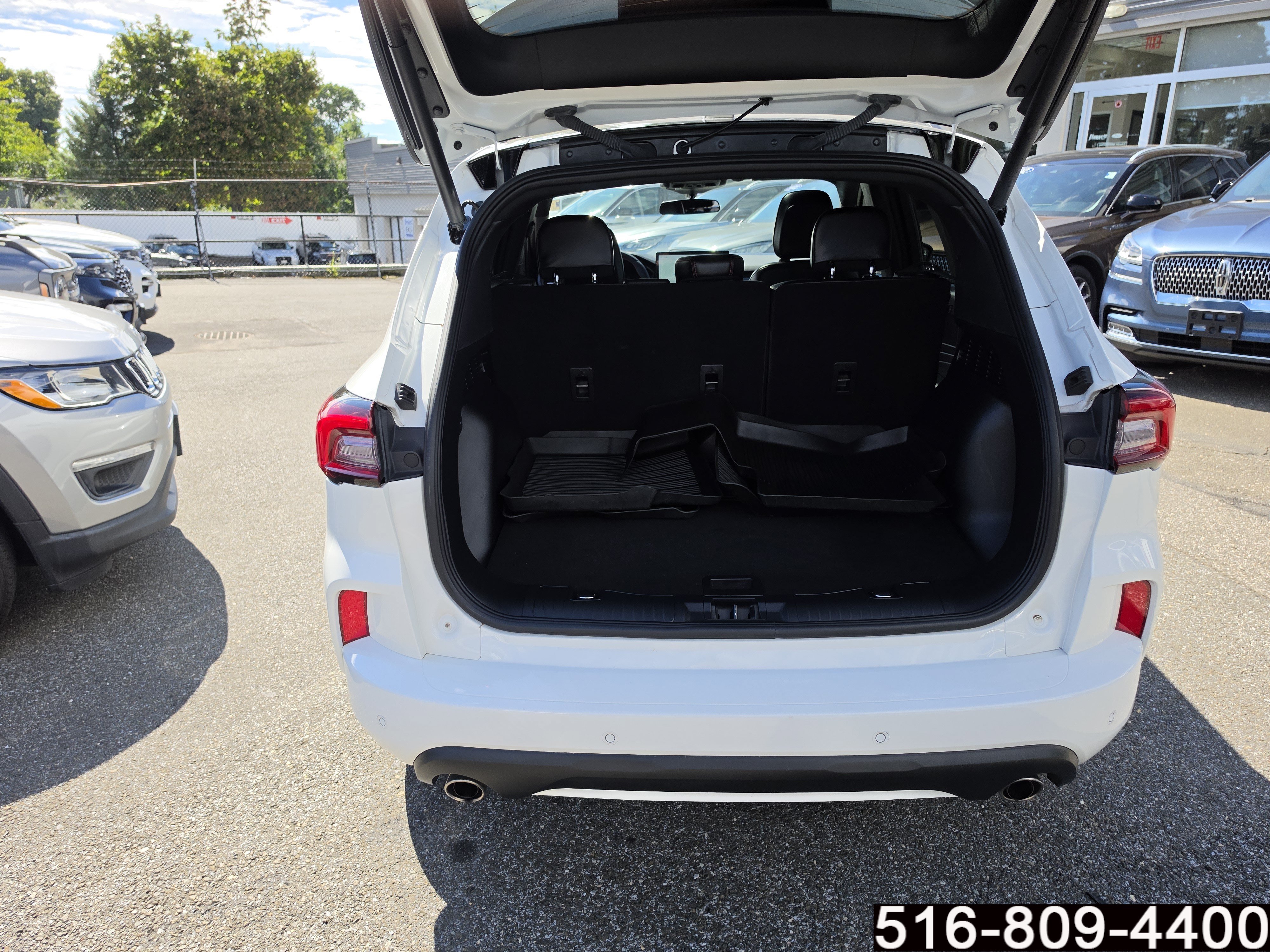 Used 2023 Ford Escape ST-Line w/ Tech Pack #1 AWD/4WD image 30