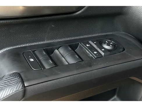 New 2025 Toyota Tacoma TRD Off-Road image 12