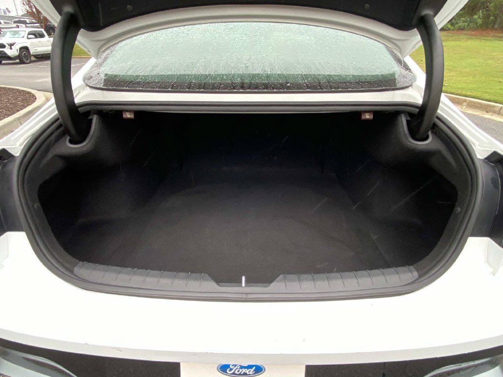 Used 2025 Hyundai Sonata SEL FWD image 5