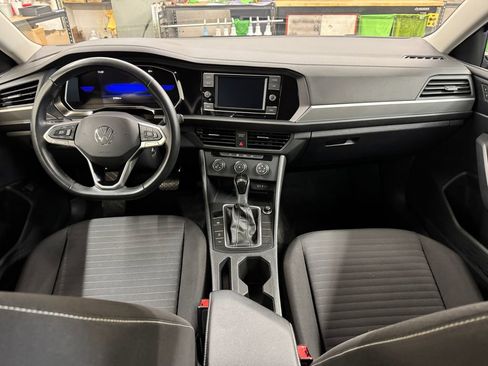 Used 2024 Volkswagen Jetta S image 17