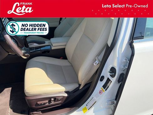 Used 2017 Lexus ES 350 w/ Navigation System Package FWD image 20