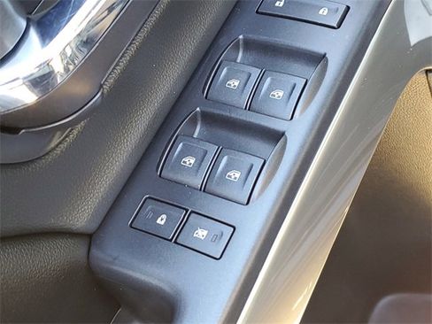 Used 2015 Chevrolet Silverado 1500 LT w/ Rally 2 Edition image 20