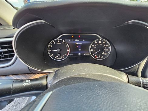 Used 2016 Nissan Maxima Platinum FWD image 18