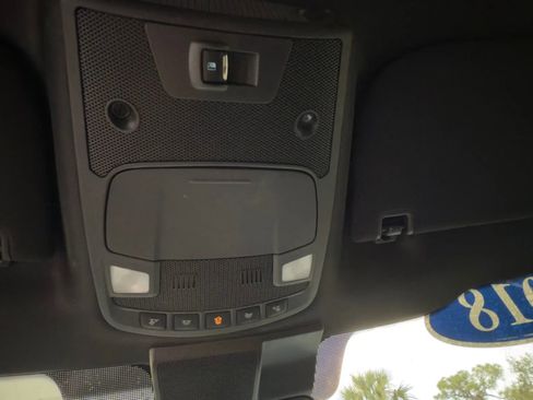 Used 2018 Ford F150 Lariat w/ Equipment Group 502A Luxury image 14