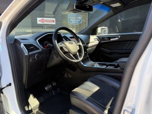 Used 2020 Ford Edge ST w/ Equipment Group 401A image 9