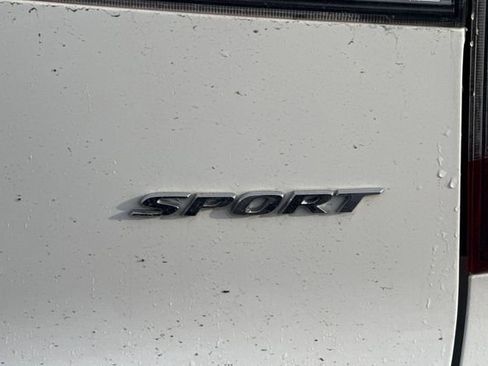 Used 2022 Honda Pilot Sport image 35