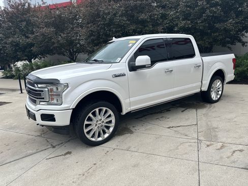 Used 2019 Ford F150 Limited w/ Trailer Tow Package AWD/4WD image 6