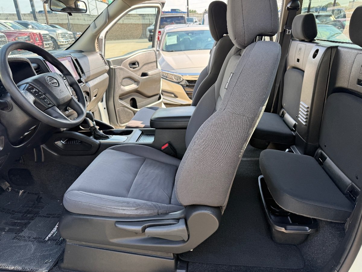 Used 2022 Nissan Frontier S RWD image 16