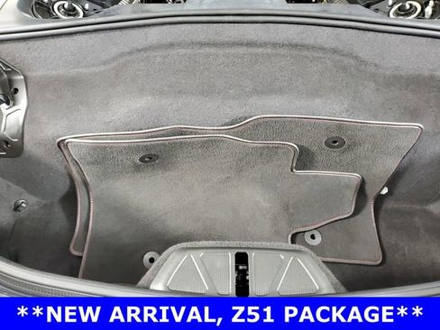 Used 2022 Chevrolet Corvette Stingray Coupe w/ Z51 Performance Package image 7
