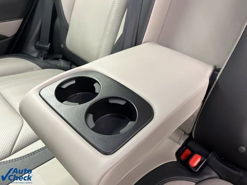 Used 2024 Subaru Forester Limited image 27