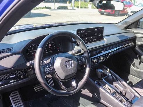 Used 2023 Honda Accord Sport image 22